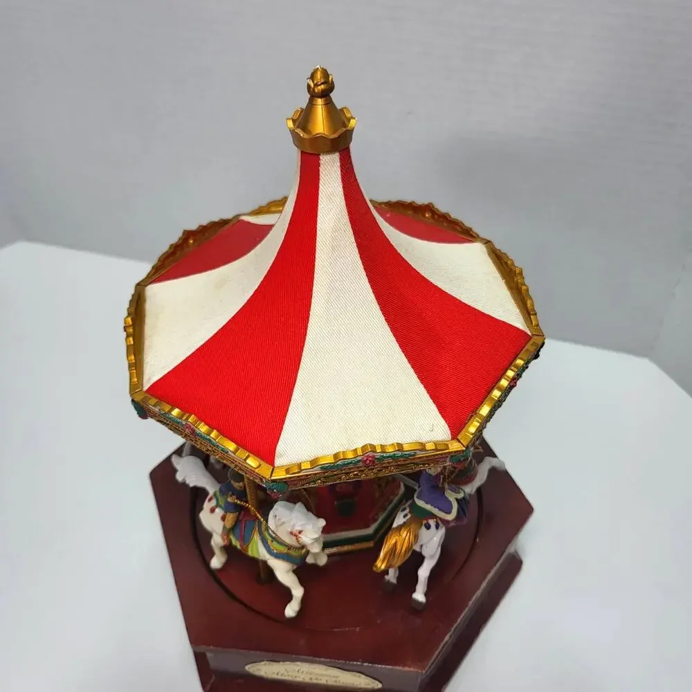 Mr Christmas Holiday Millennium Merry Go Round Vintage Christmas Music box Works